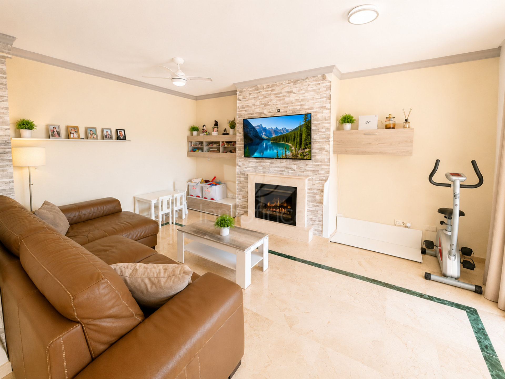 Semi Detached House in Doña Julia, Casares