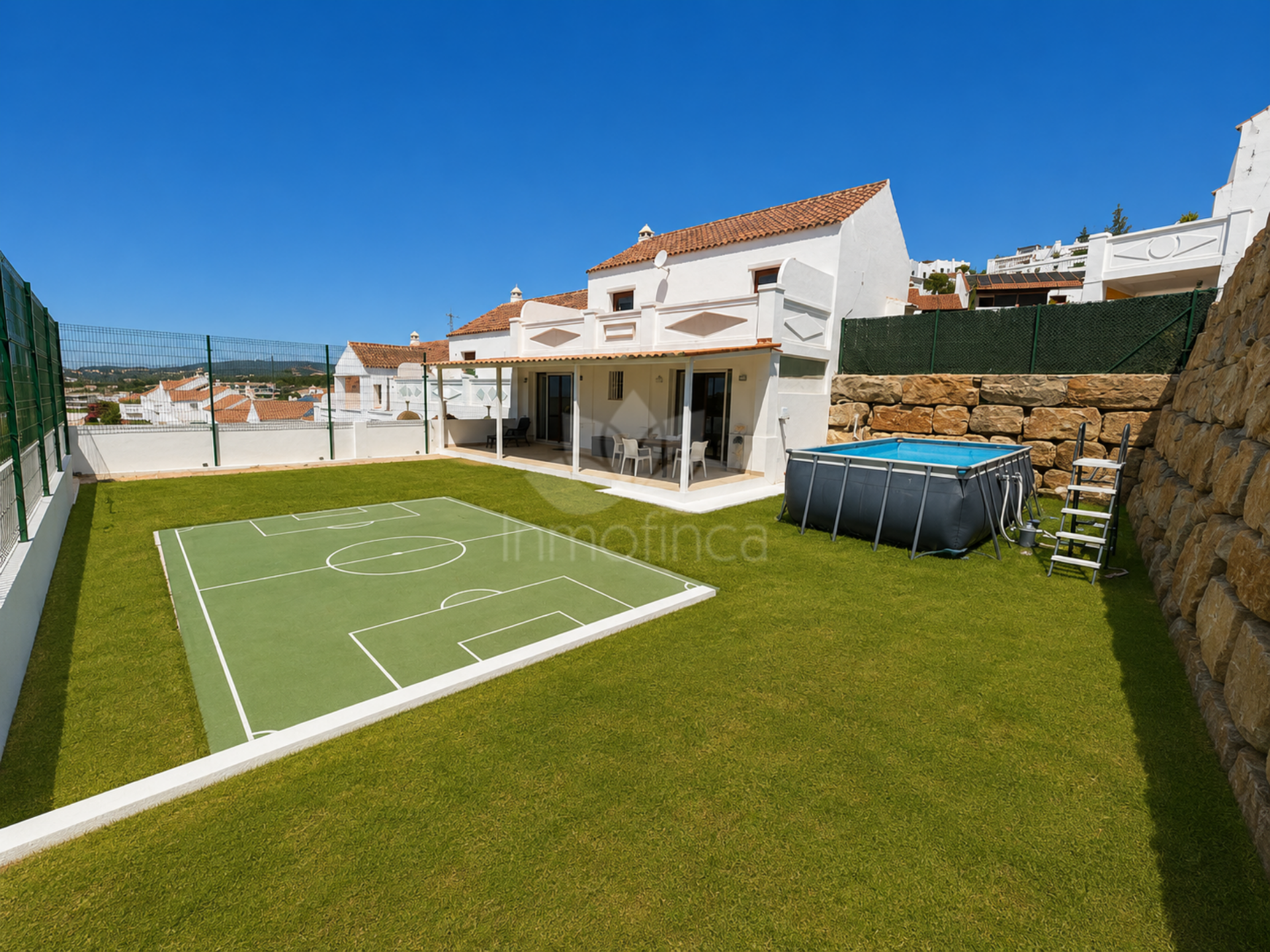 Semi Detached House in Hacienda de Casares, Casares