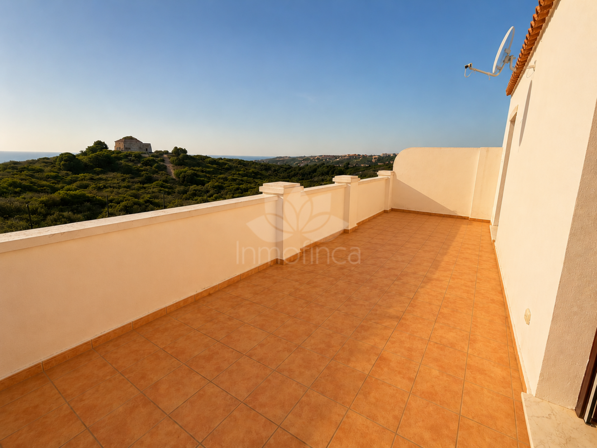 Semi Detached House in Hacienda de Casares, Casares