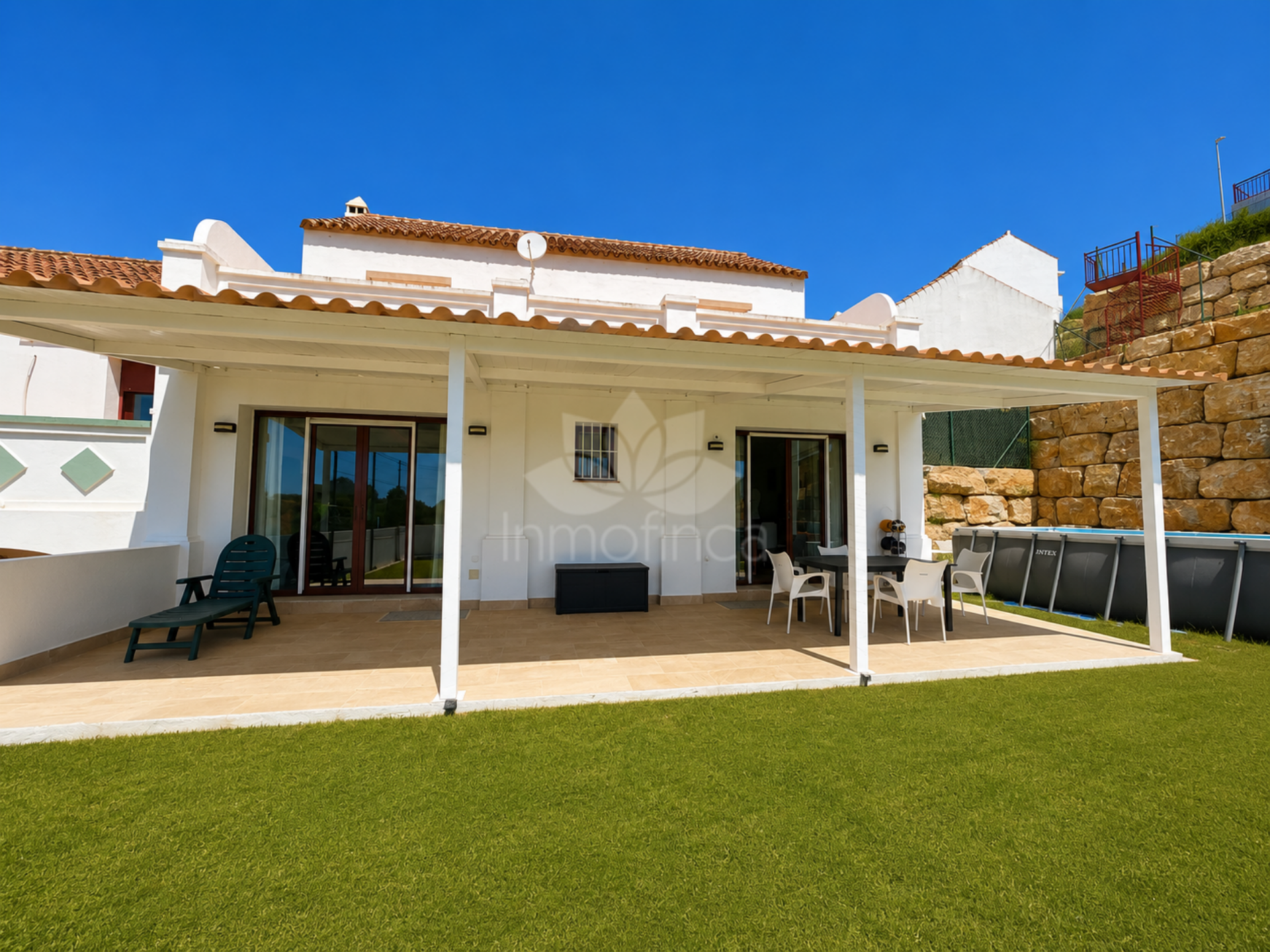 Semi Detached House in Hacienda de Casares, Casares
