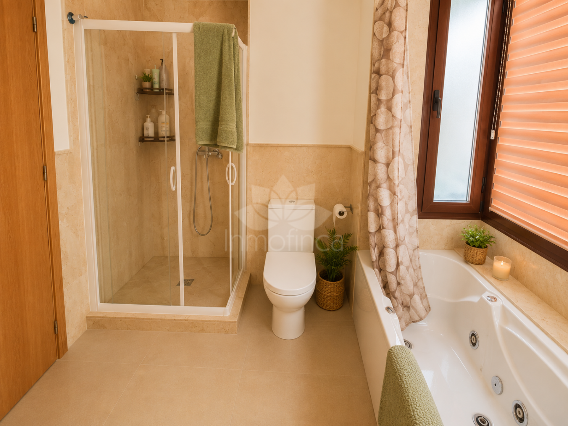 Semi Detached House in Hacienda de Casares, Casares