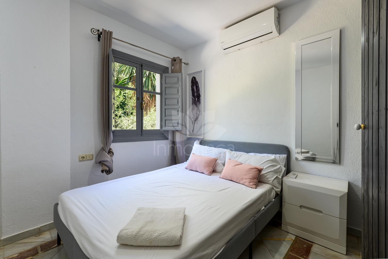 Finca en El Velerin, Estepona