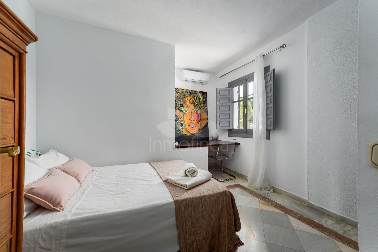 Finca en El Velerin, Estepona