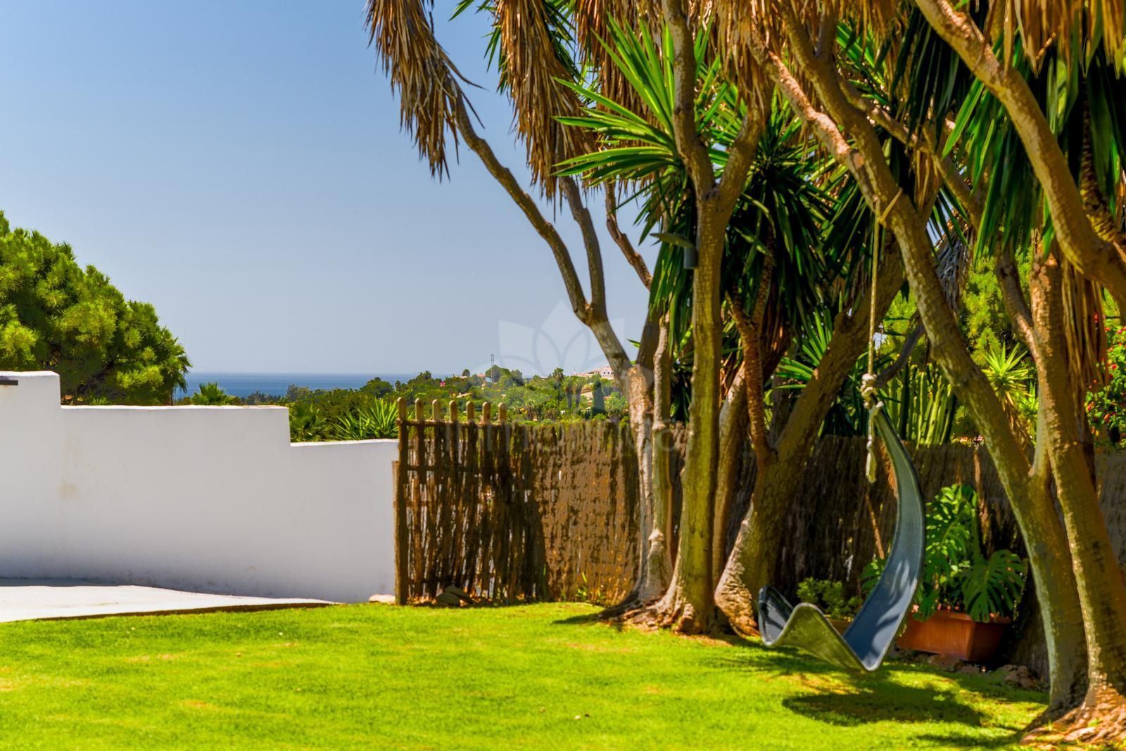 Finca en El Velerin, Estepona