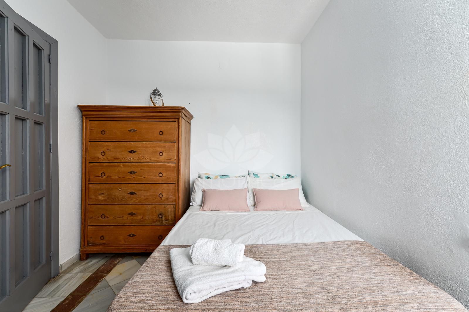 Finca en El Velerin, Estepona