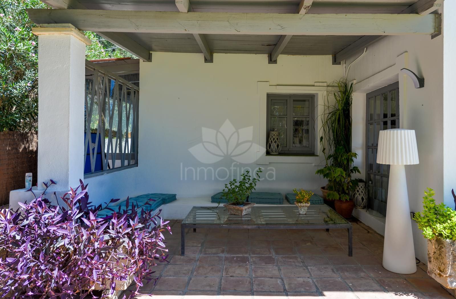 Finca en El Velerin, Estepona