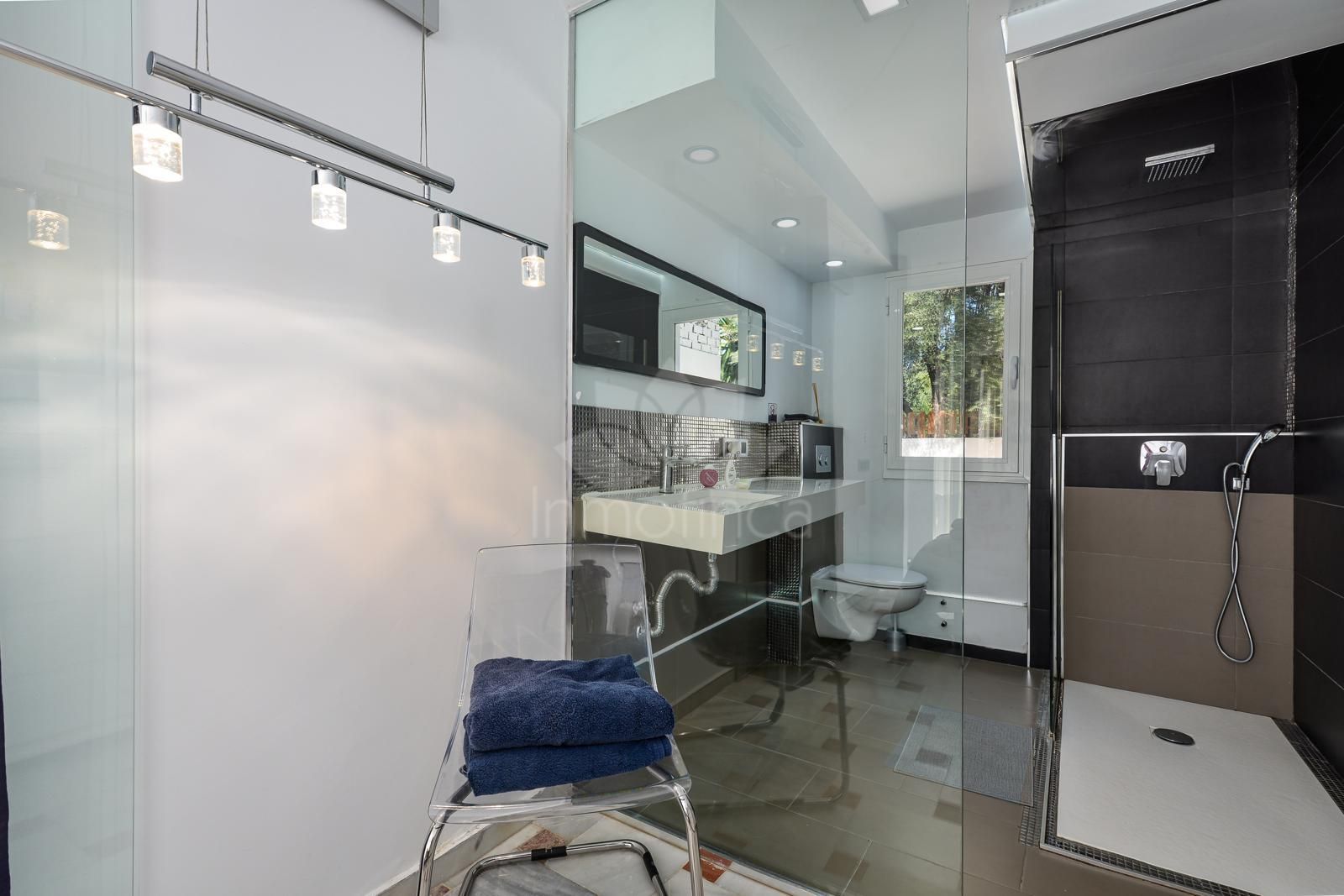 Finca en El Velerin, Estepona