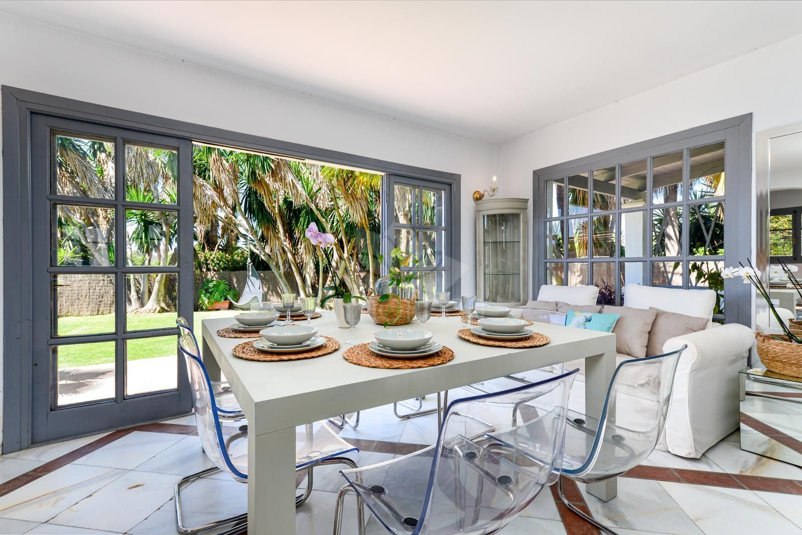 Finca en El Velerin, Estepona