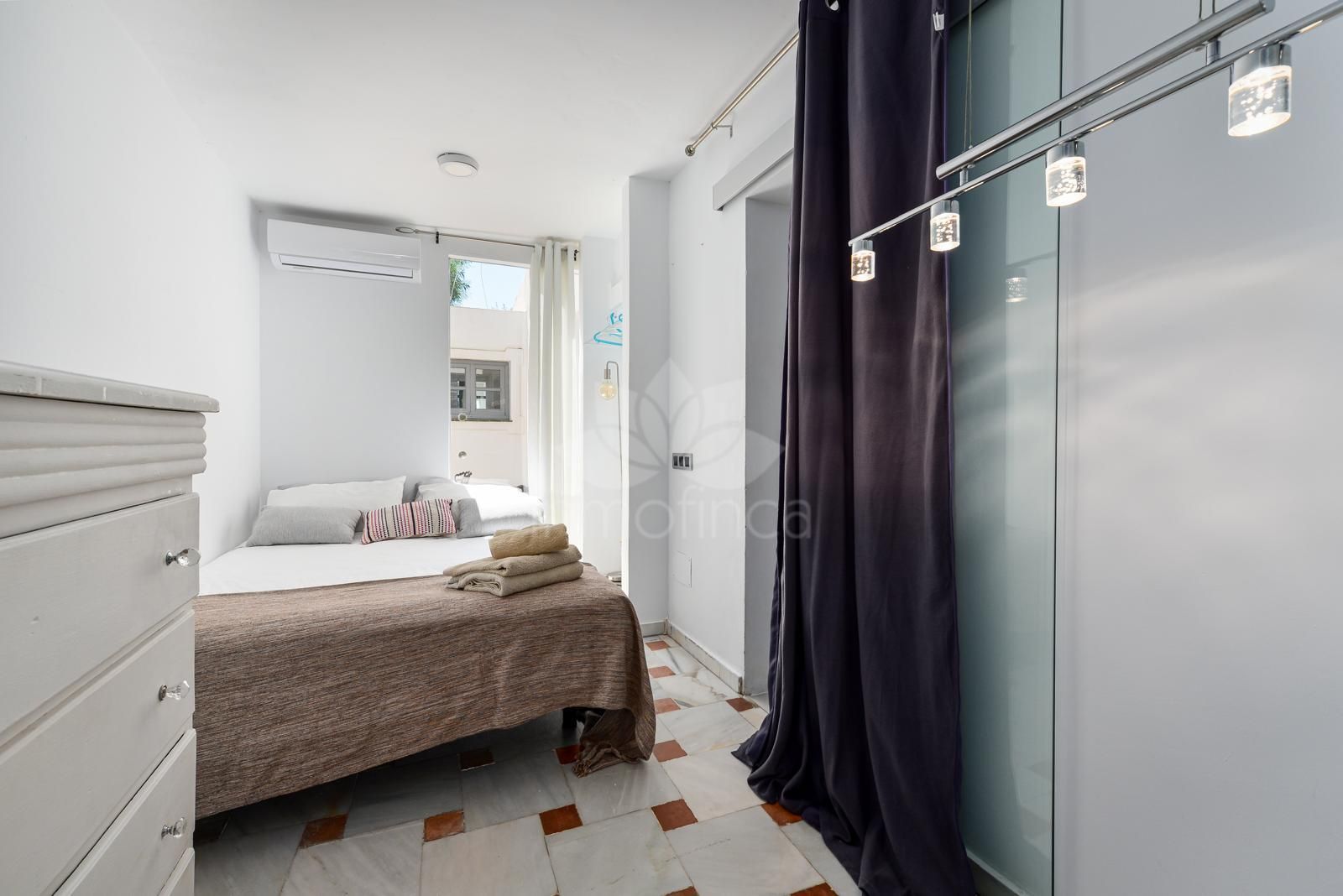 Finca en El Velerin, Estepona