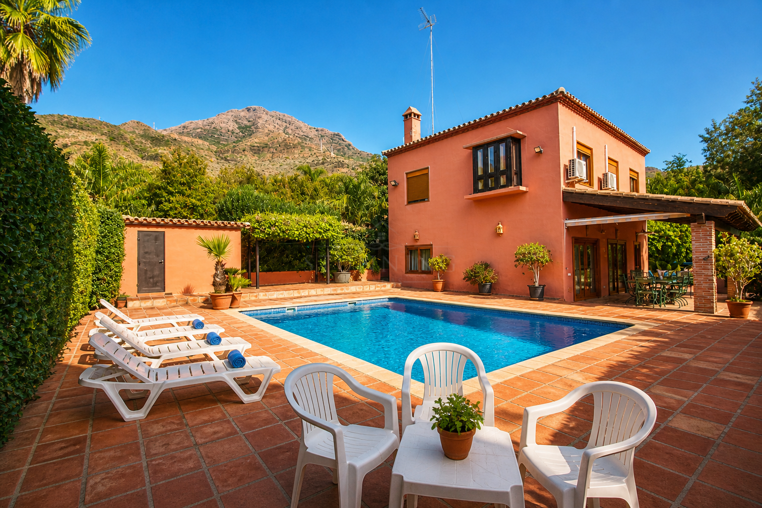 Finca in Estepona