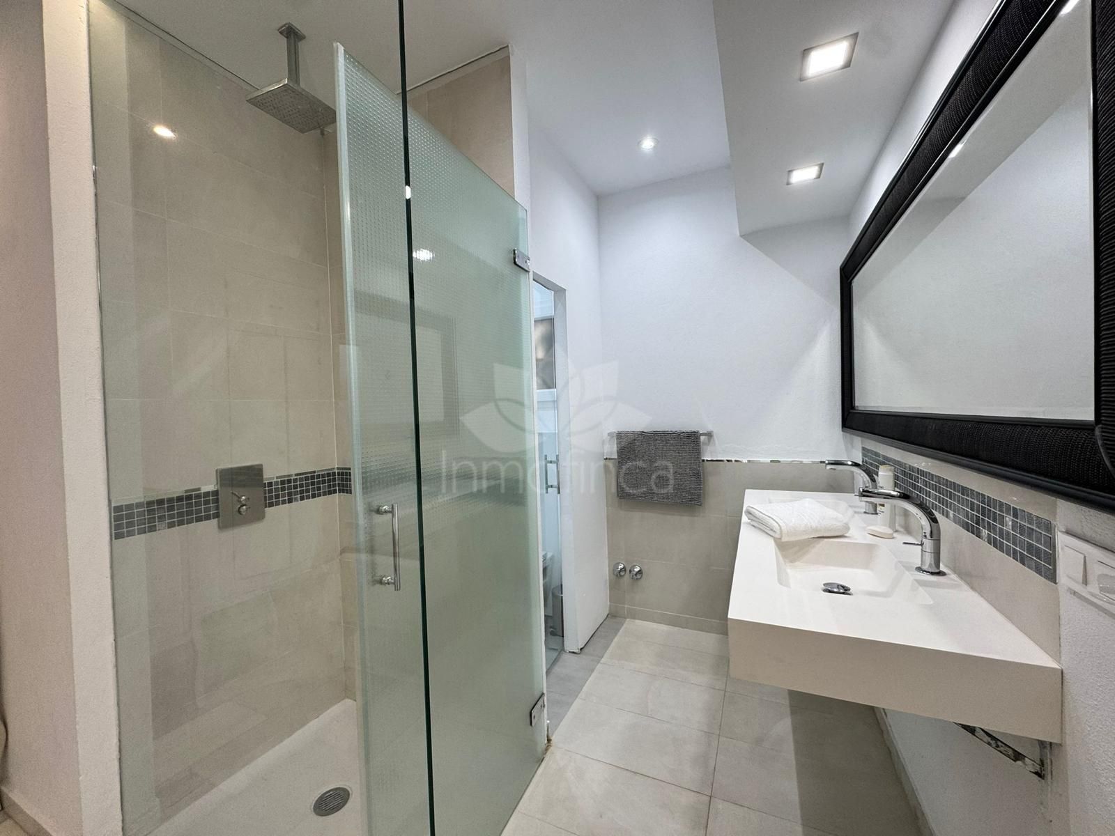 Finca in El Velerin, Estepona