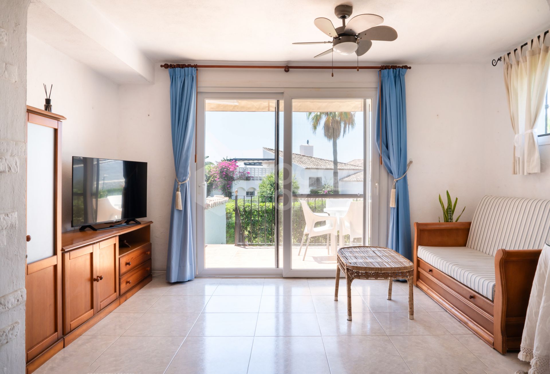 Charming Semi-Detached House in Estepona