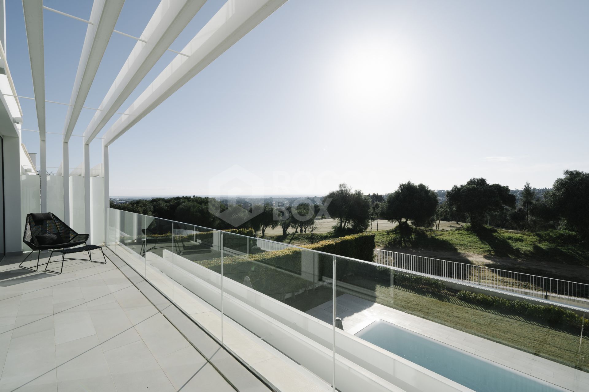 Casa Iryna - Five bedroom frontline golf villa with panoramic sea views in Sotogrande