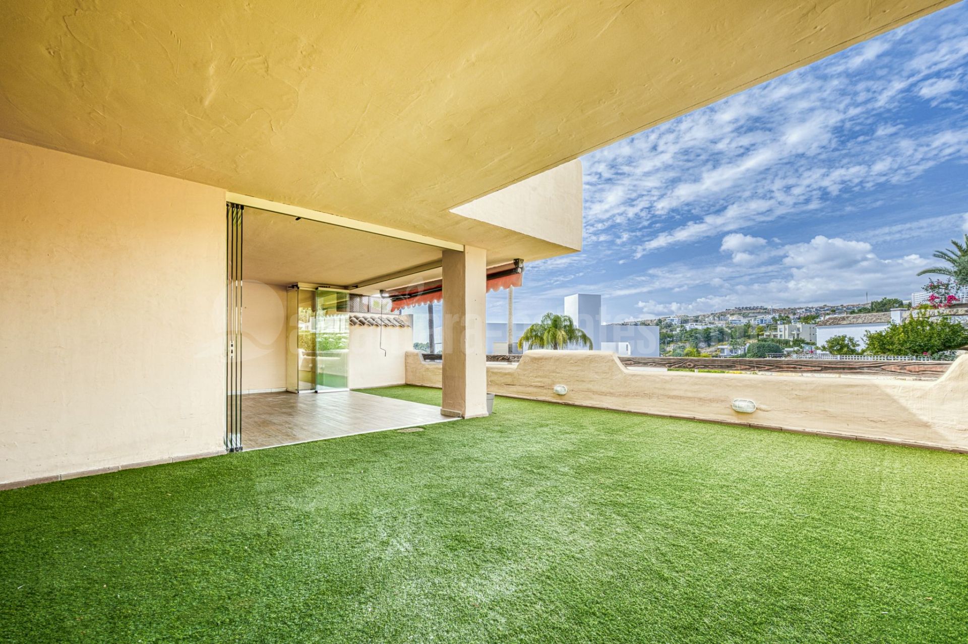 Ground Floor Apartment in Las lomas del Conde Luque, Benahavis