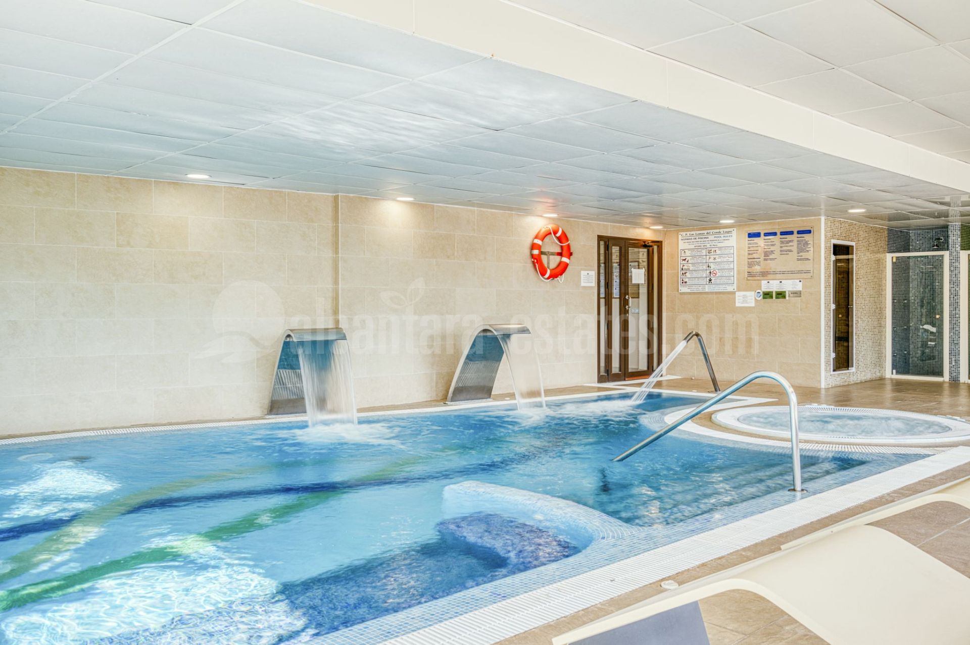 Ground Floor Apartment in Las lomas del Conde Luque, Benahavis