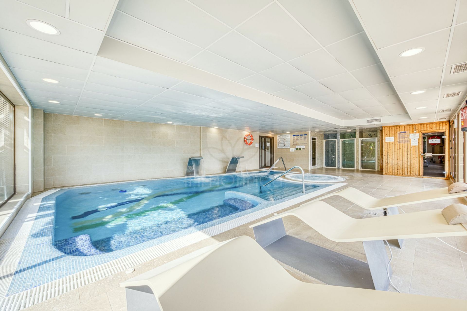 Apartamento Planta Baja en Las lomas del Conde Luque, Benahavis