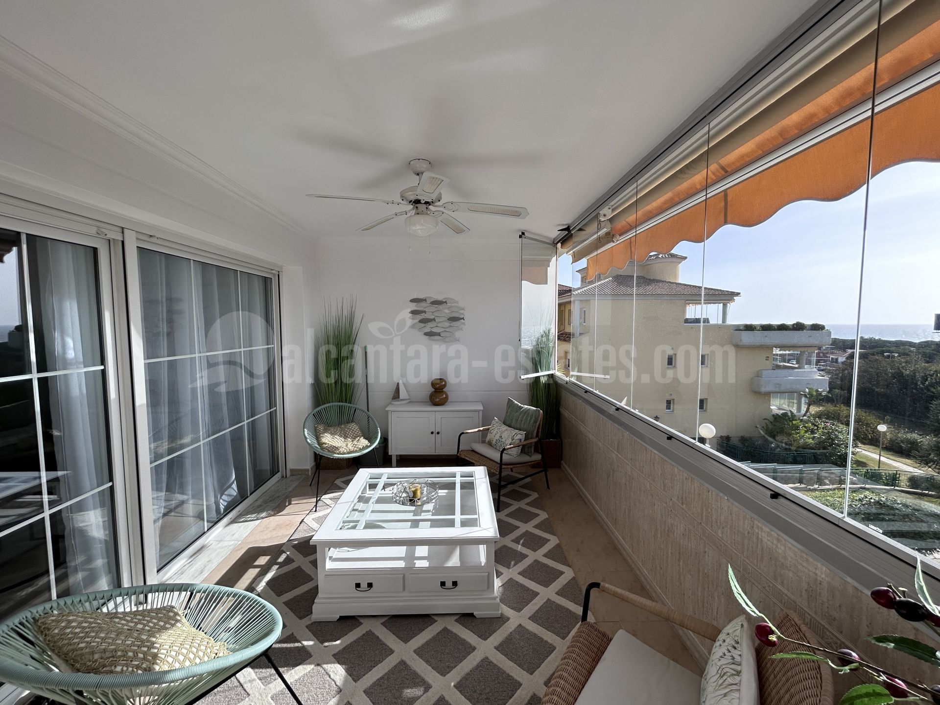 Apartment in Cabopino, Marbella