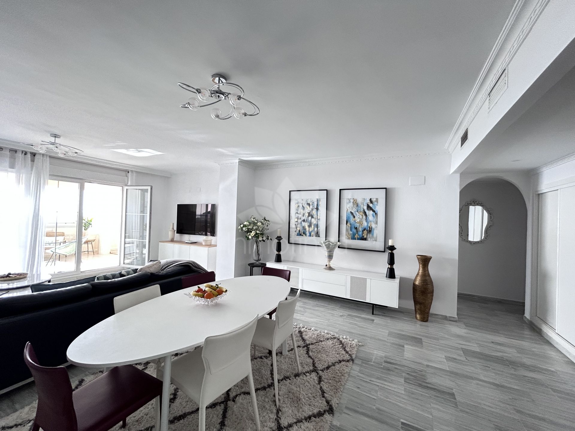 Apartamento en Cabopino, Marbella