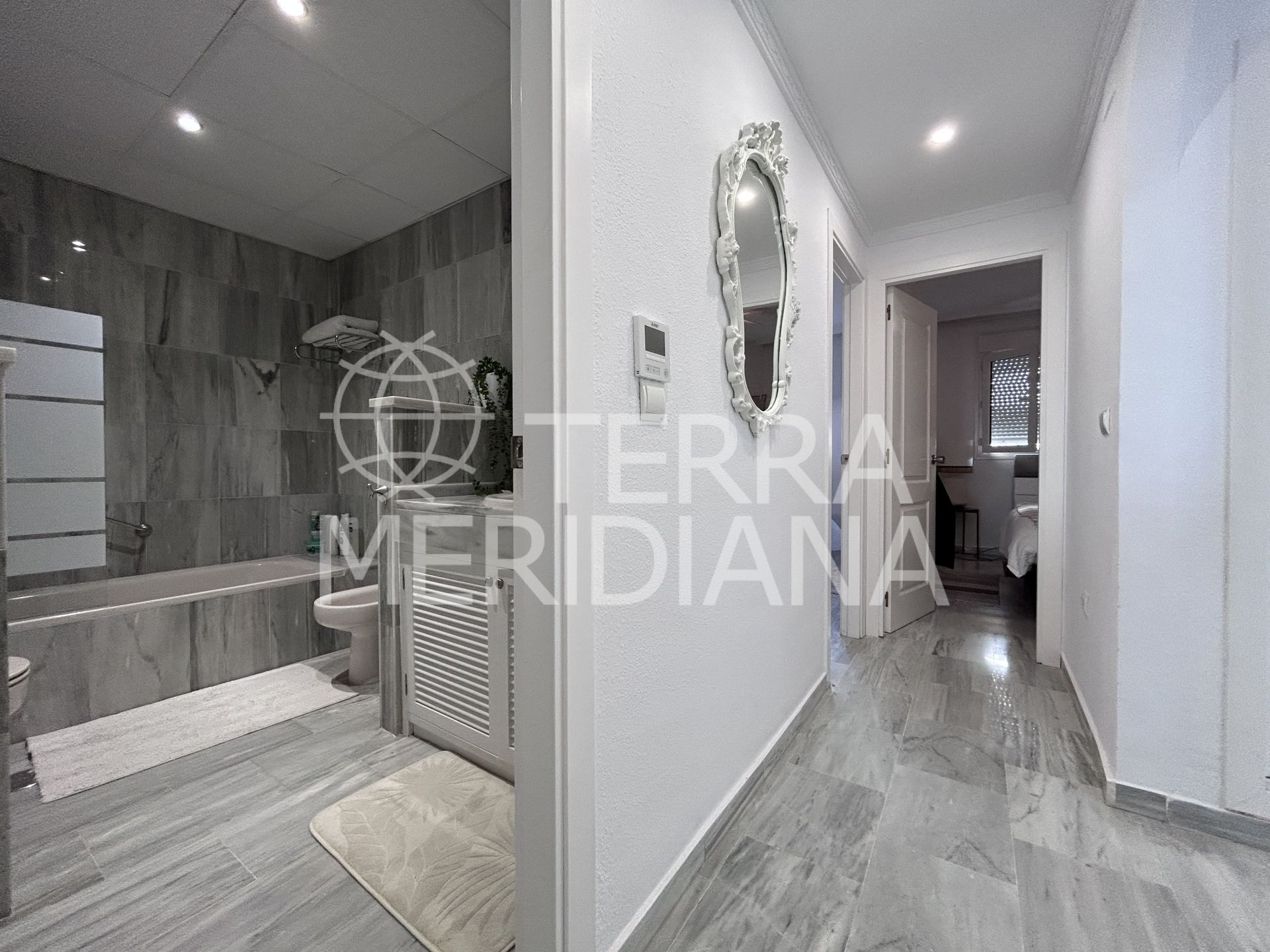 Apartment in Cabopino, Marbella