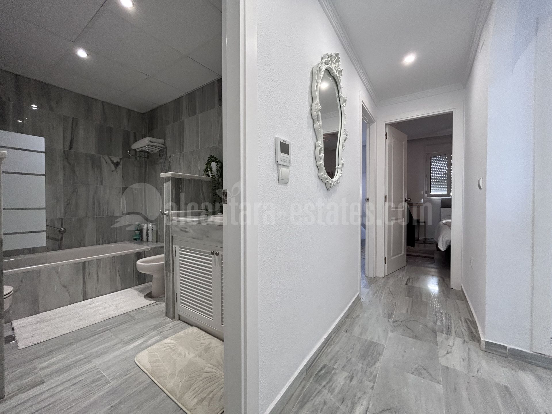 Apartment in Cabopino, Marbella