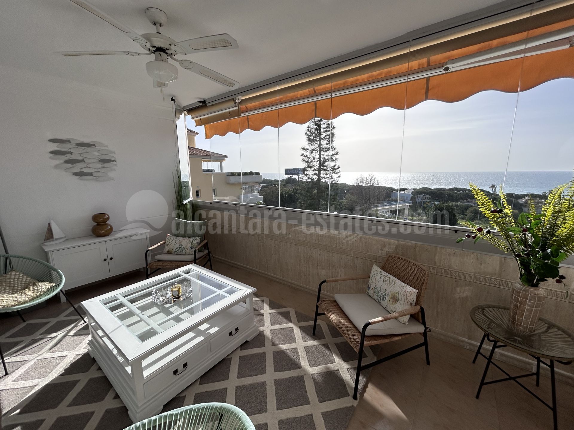 Apartment in Cabopino, Marbella