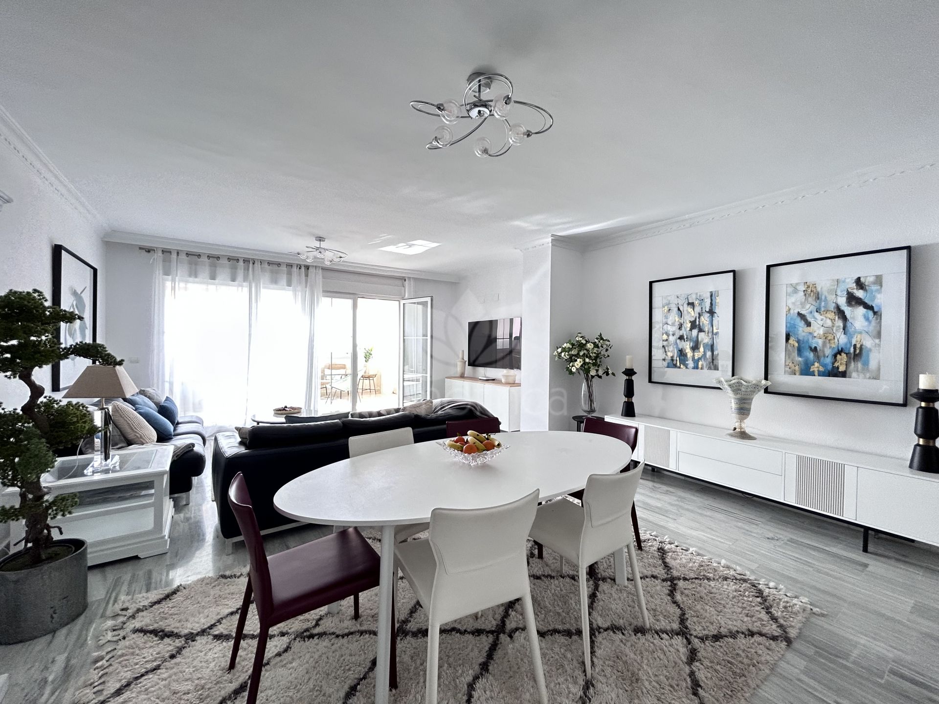 Apartamento en Cabopino, Marbella