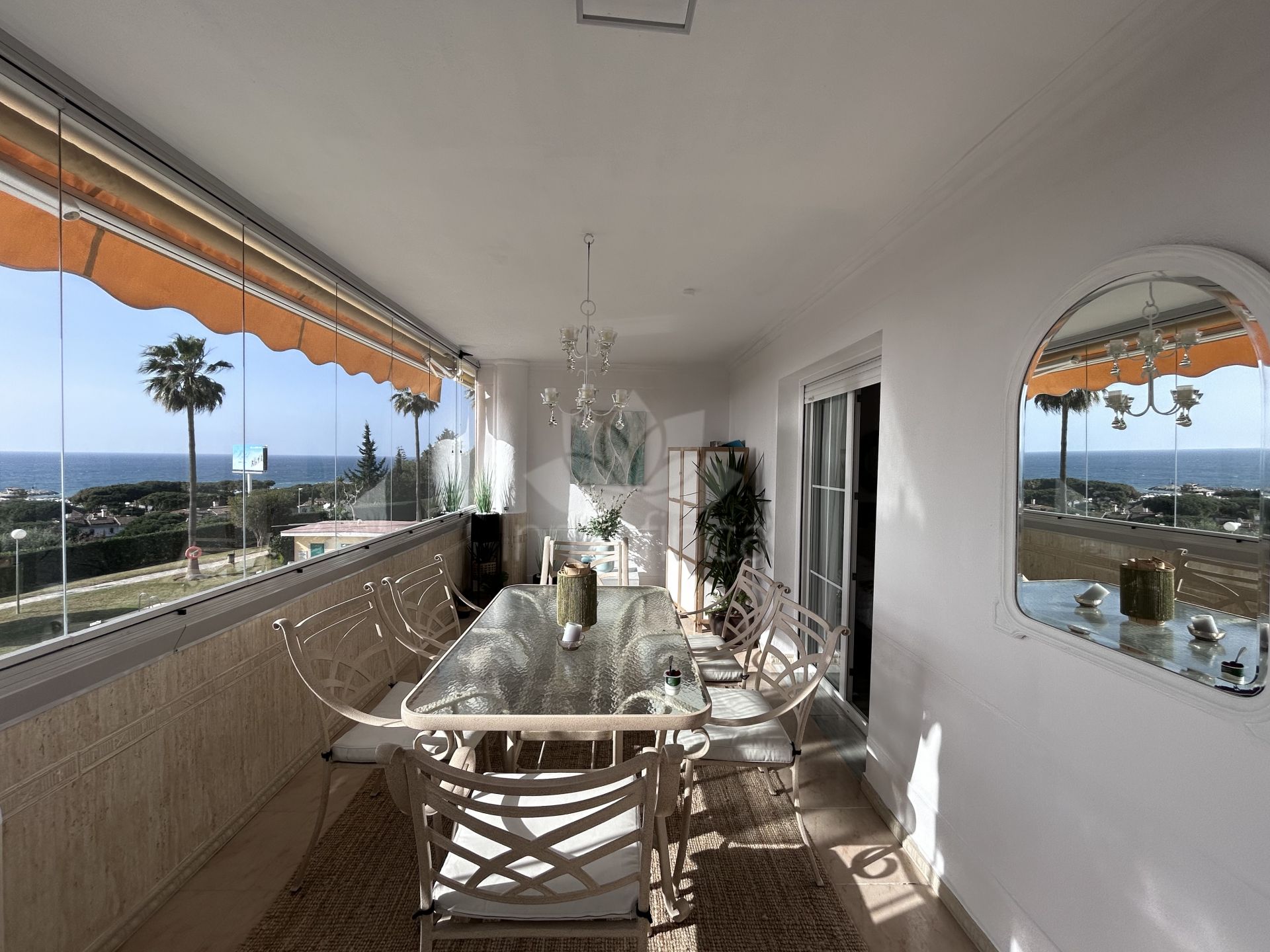 Apartamento en Cabopino, Marbella