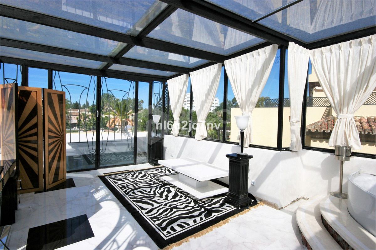 Exceptional Art Deco Duplex Penthouse in Front-Line Golf Location – Guadalmina Alta, Marbella