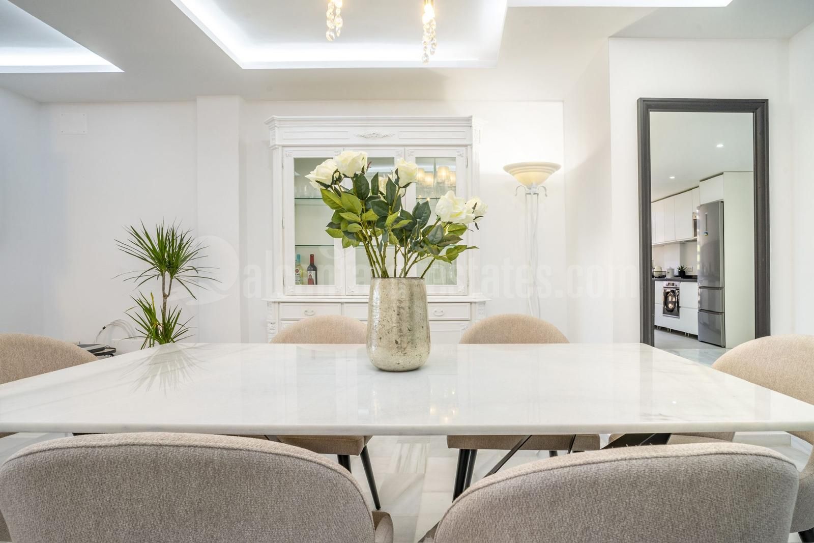 Apartamento en Nueva Andalucia, Marbella