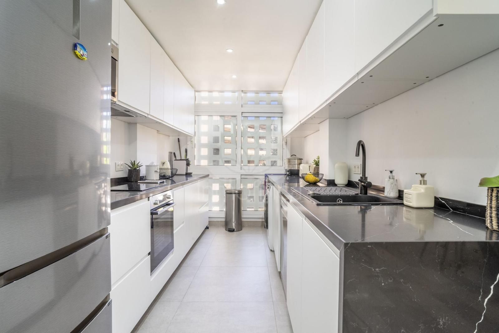 Apartment in Nueva Andalucia, Marbella