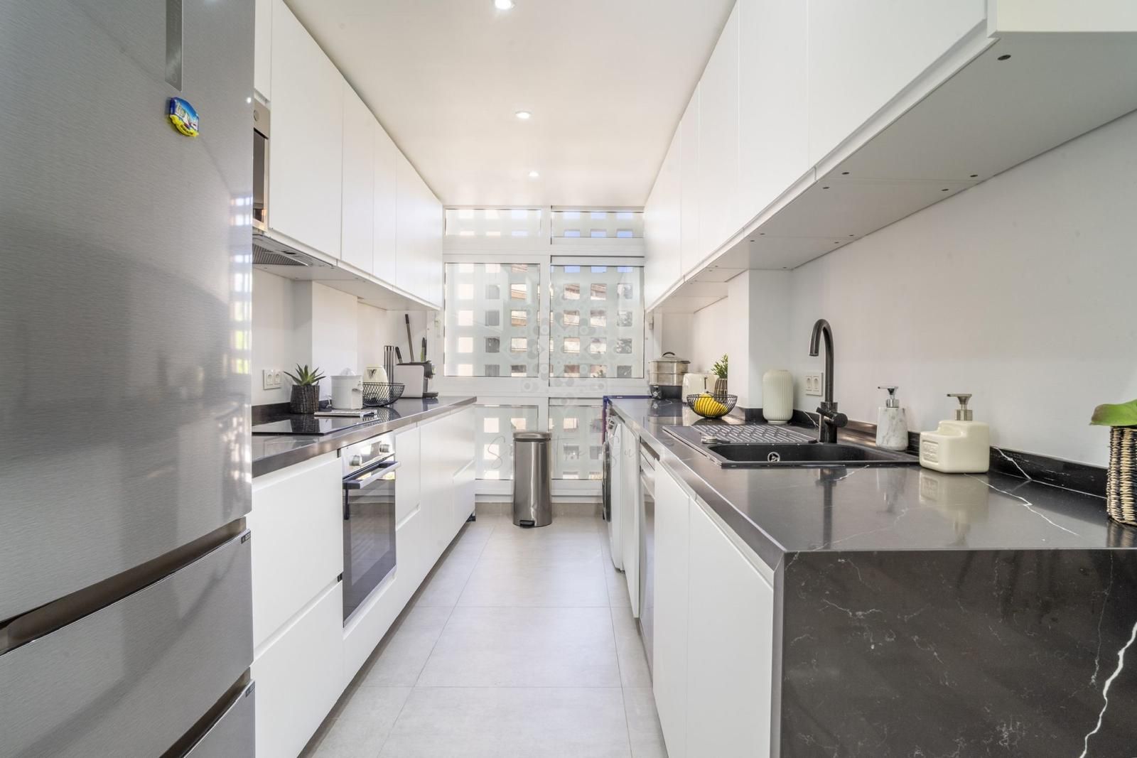 Apartment in Nueva Andalucia, Marbella