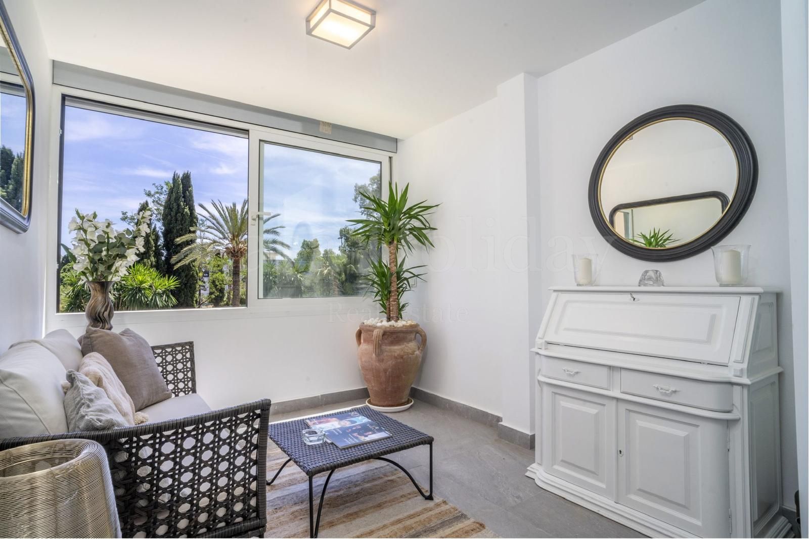 Apartamento en Nueva Andalucia, Marbella