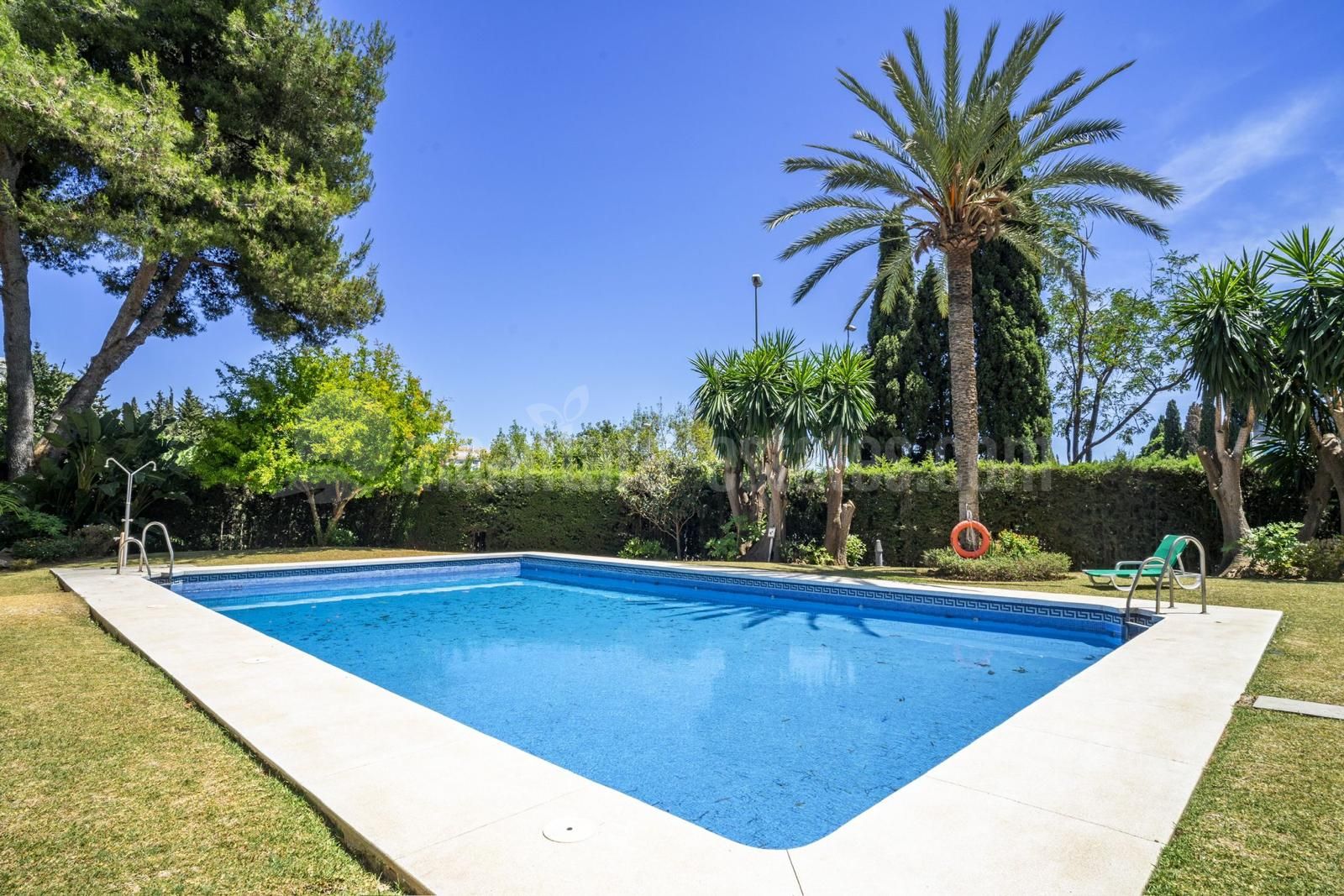 Apartamento en Nueva Andalucia, Marbella