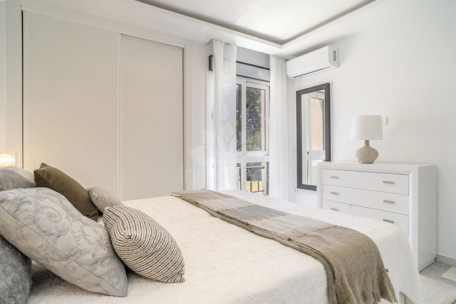 Apartment in Nueva Andalucia, Marbella