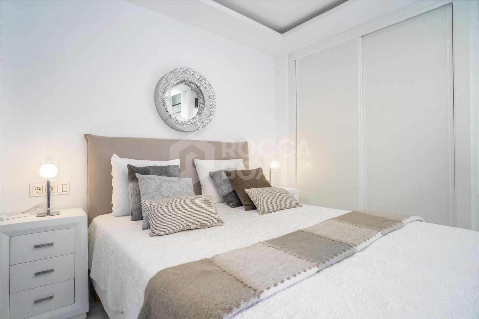 Apartment for sale in Nueva Andalucia, Marbella (All)