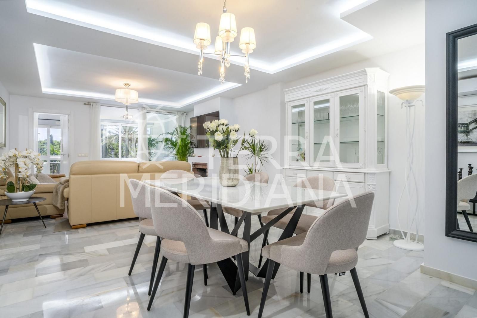 Apartment in Nueva Andalucia, Marbella