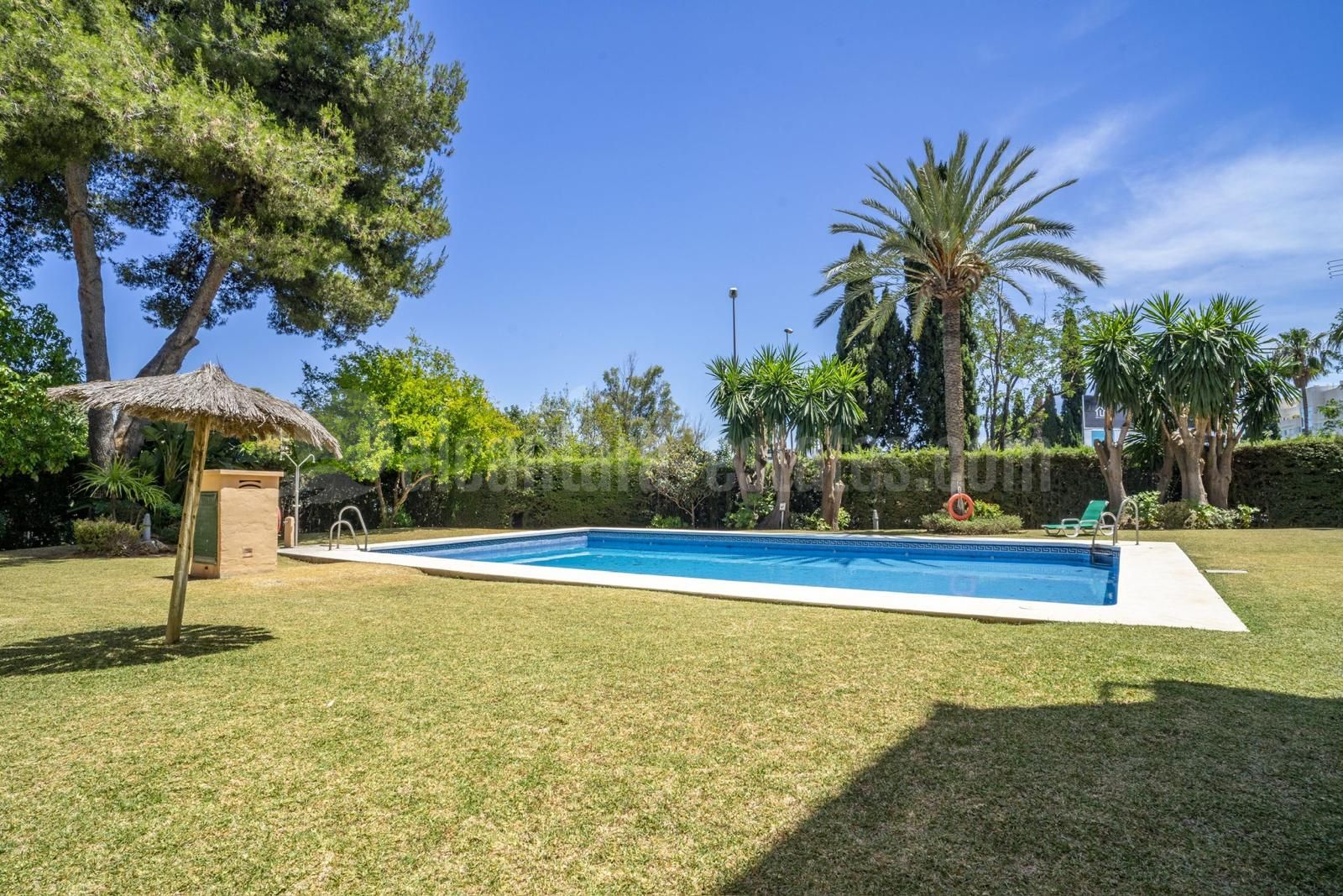 Apartamento en Nueva Andalucia, Marbella