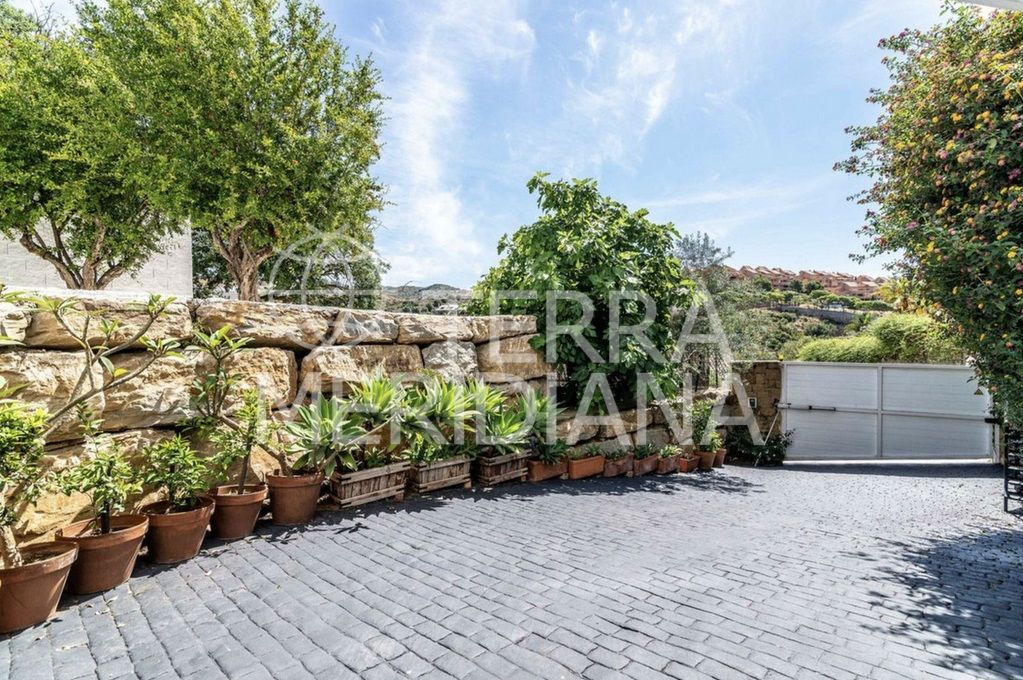 Villa in Elviria, Marbella