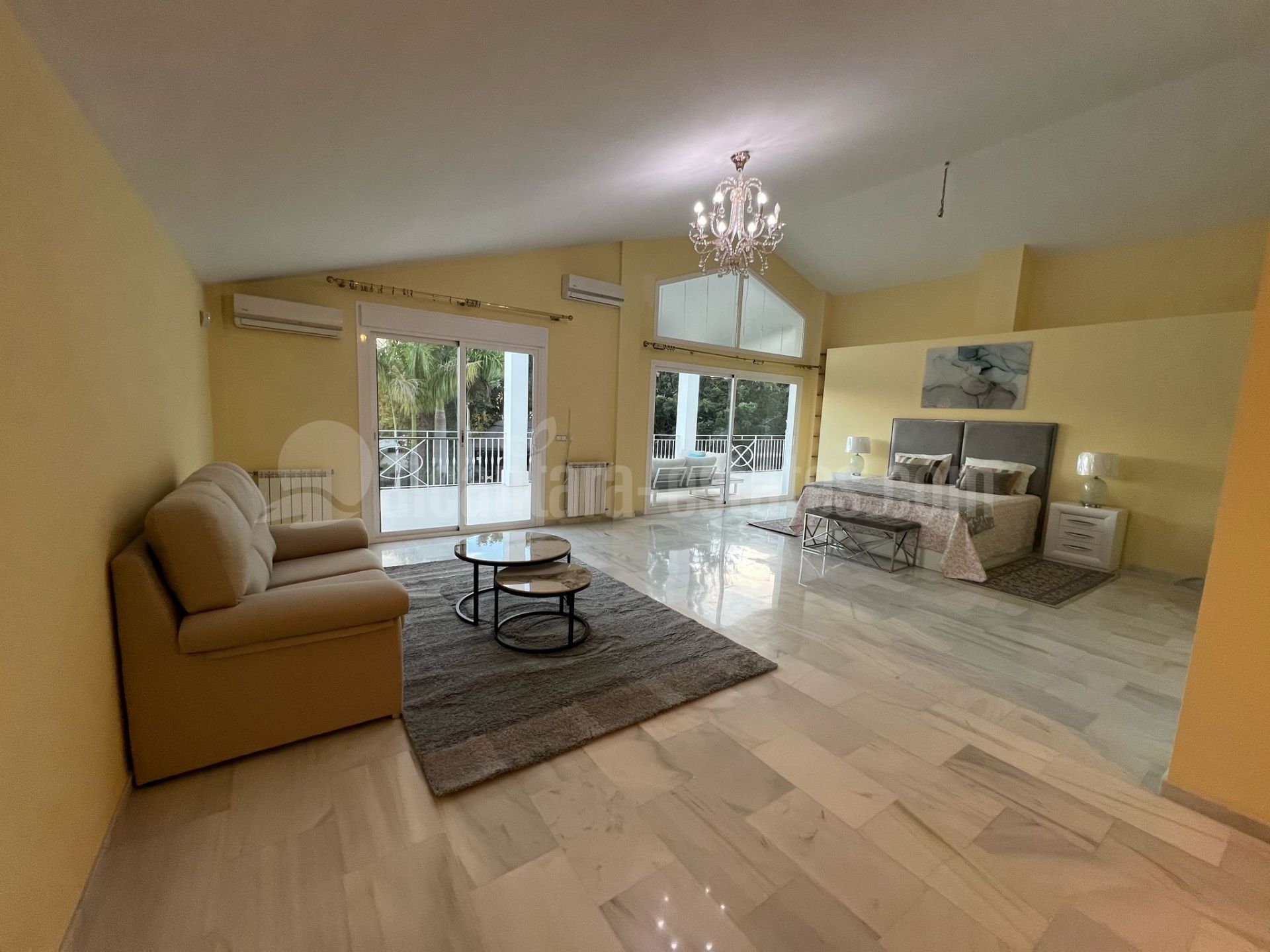 Villa in Elviria, Marbella