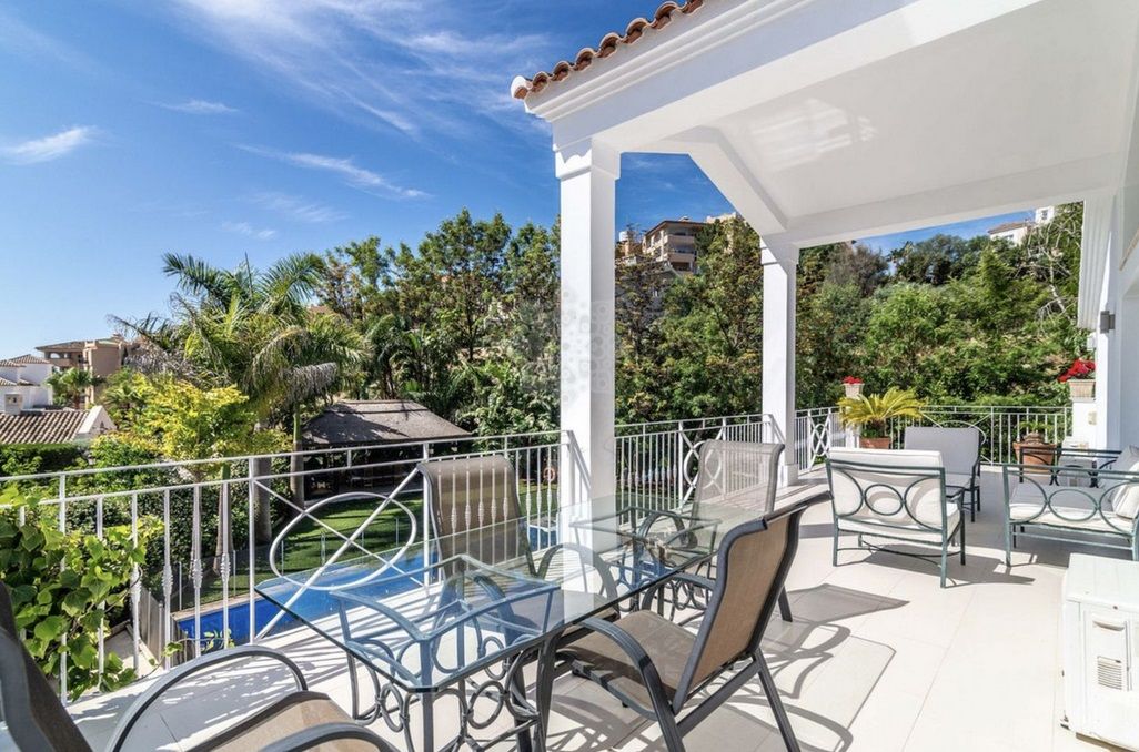 Villa in Elviria, Marbella