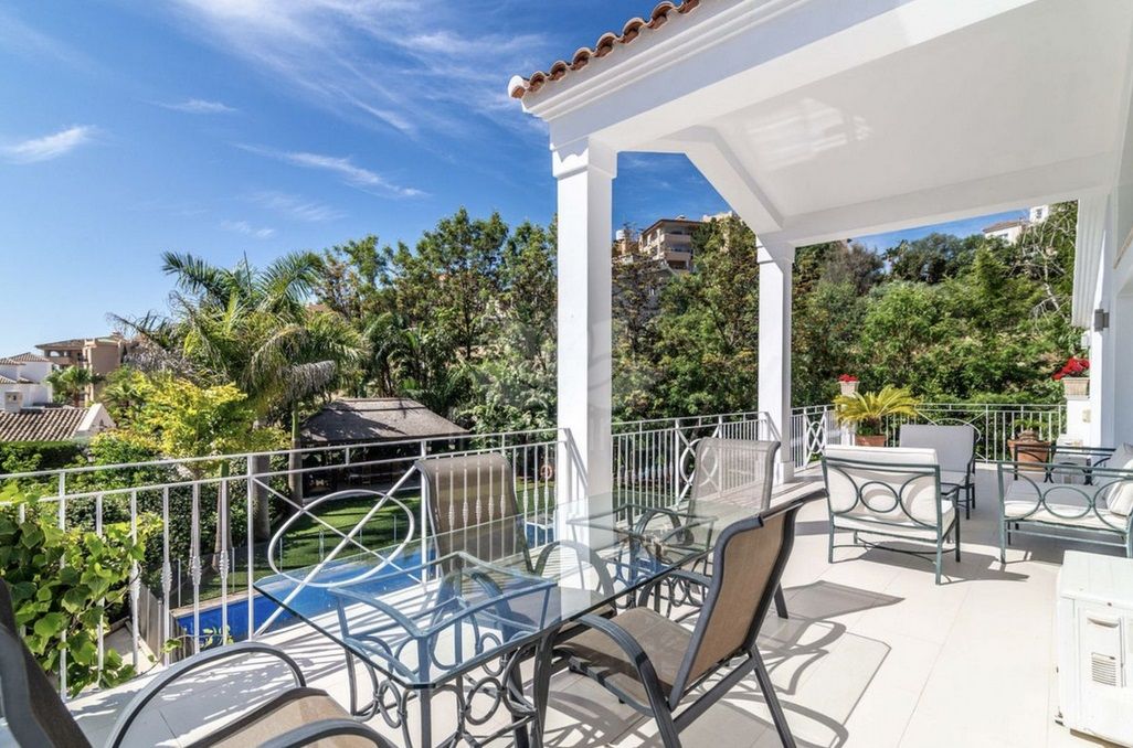 Villa in Elviria, Marbella