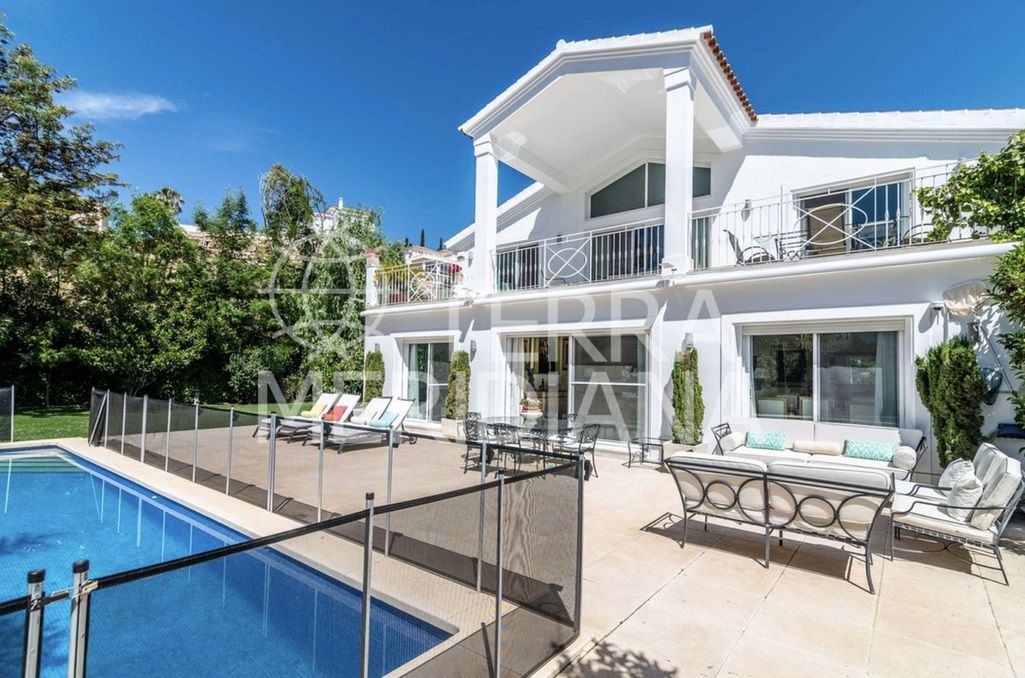 Villa in Elviria, Marbella