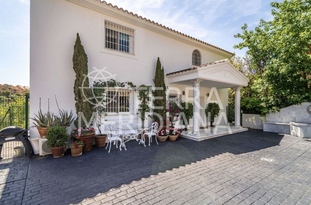 Villa in Elviria, Marbella