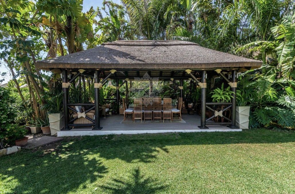 Villa in Elviria, Marbella