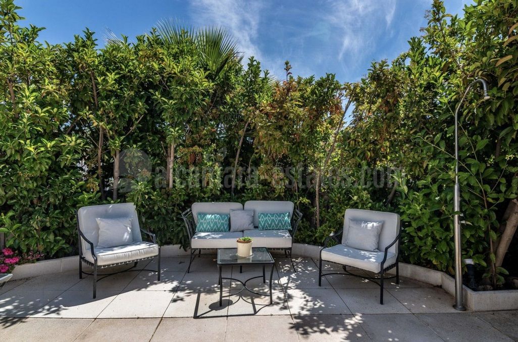 Villa in Elviria, Marbella