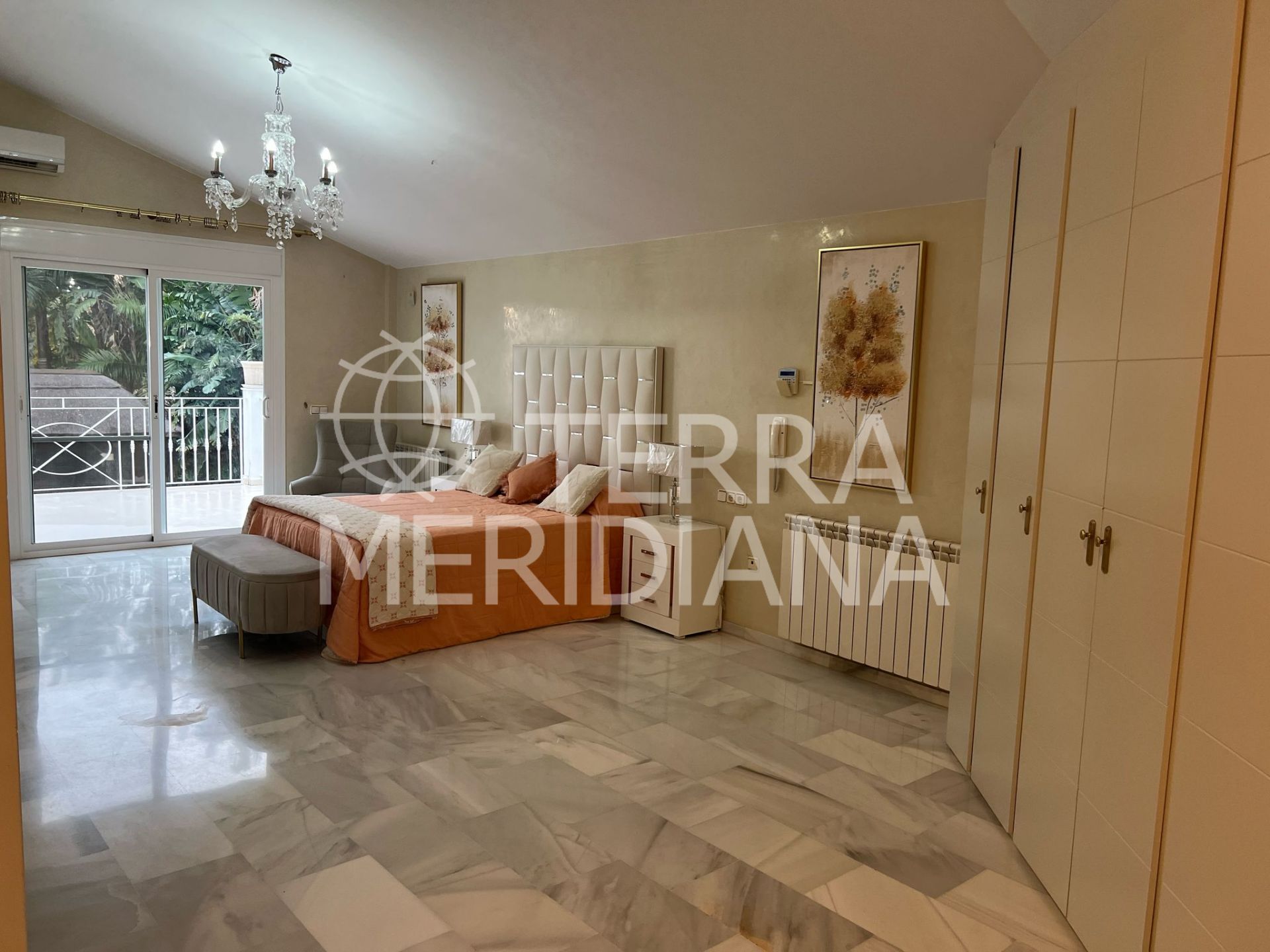 Villa in Elviria, Marbella