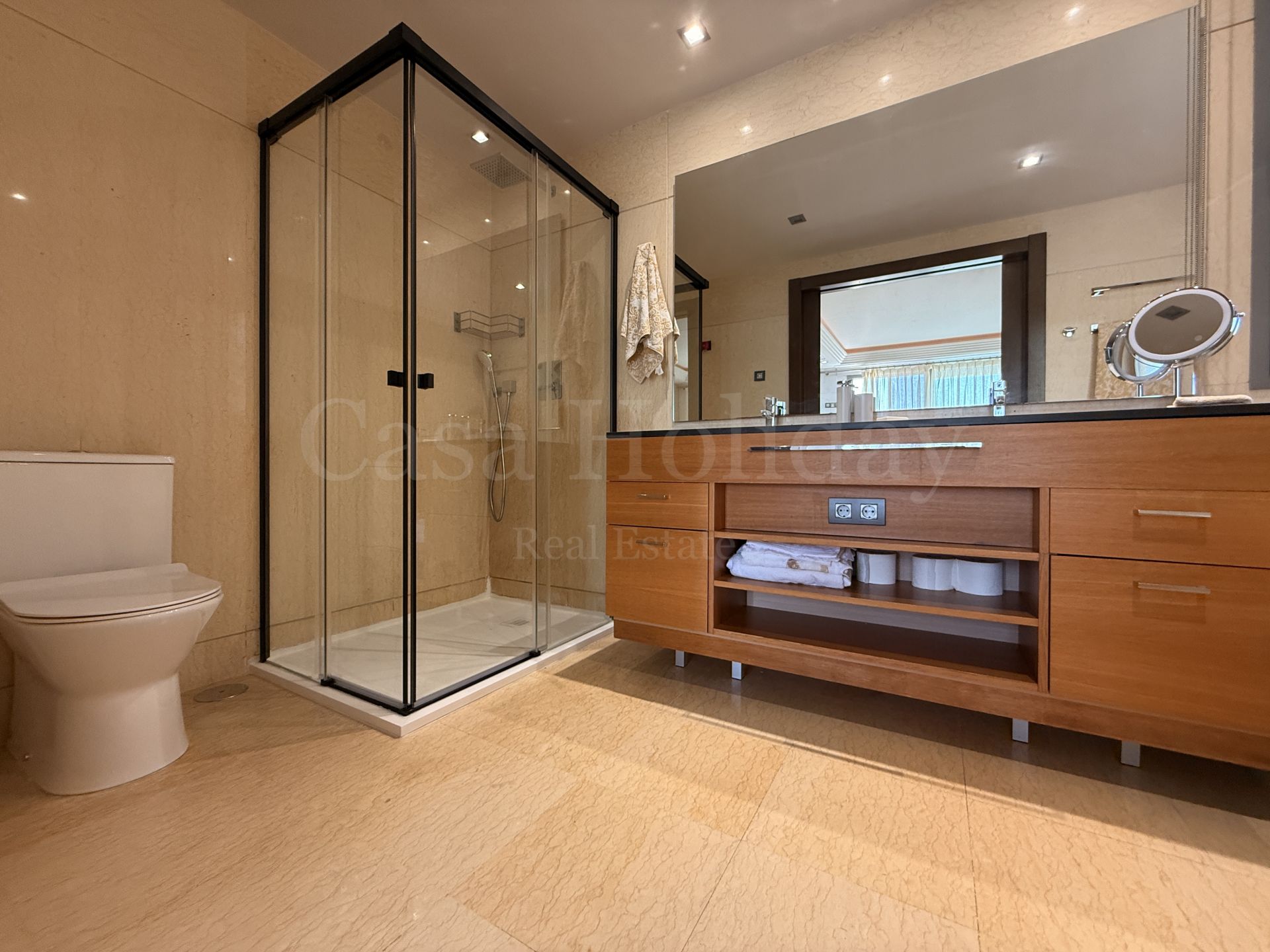 Apartamento en Los Arrayanes Golf, Benahavis