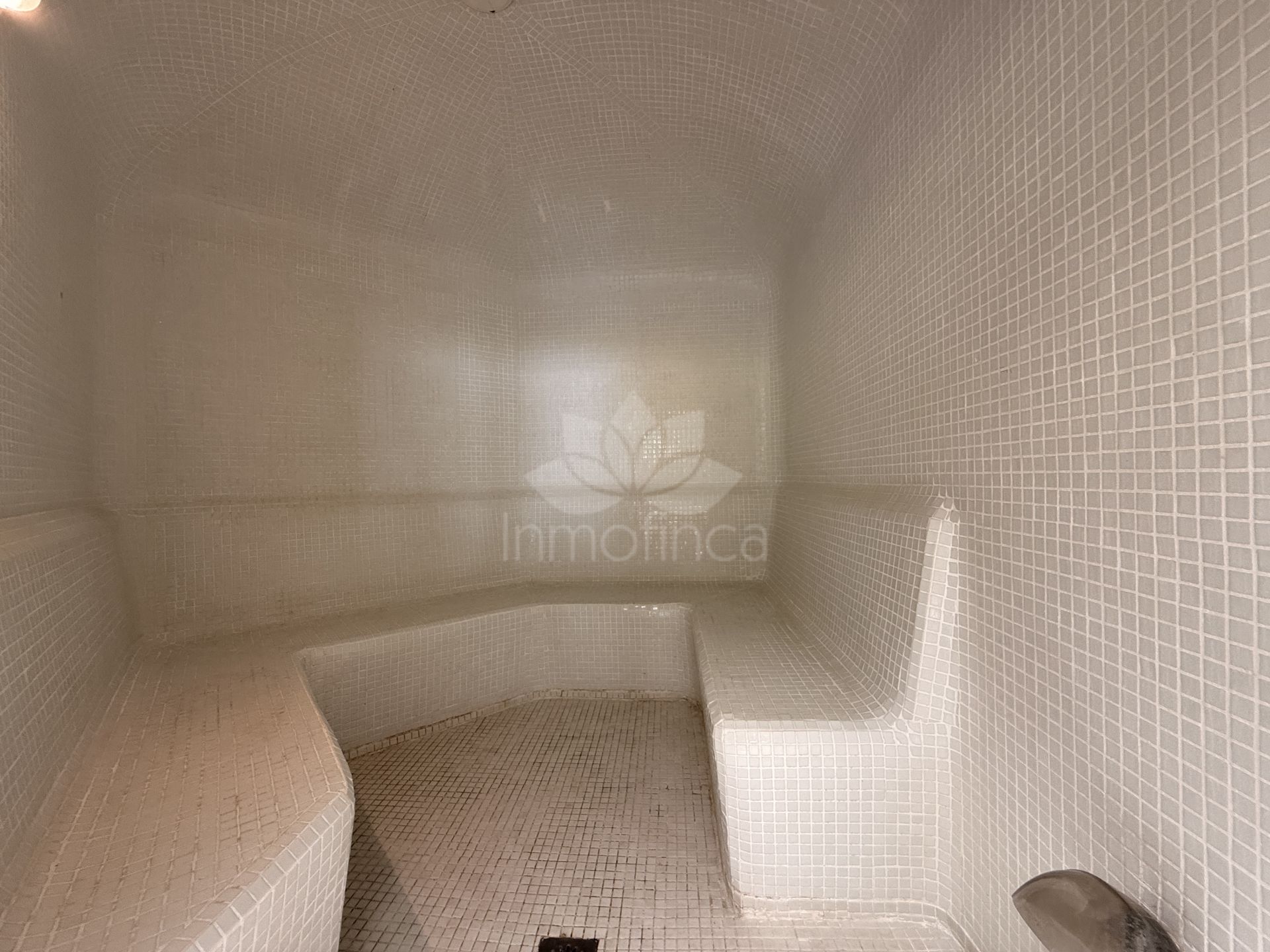 Apartment in Los Arrayanes Golf, Benahavis