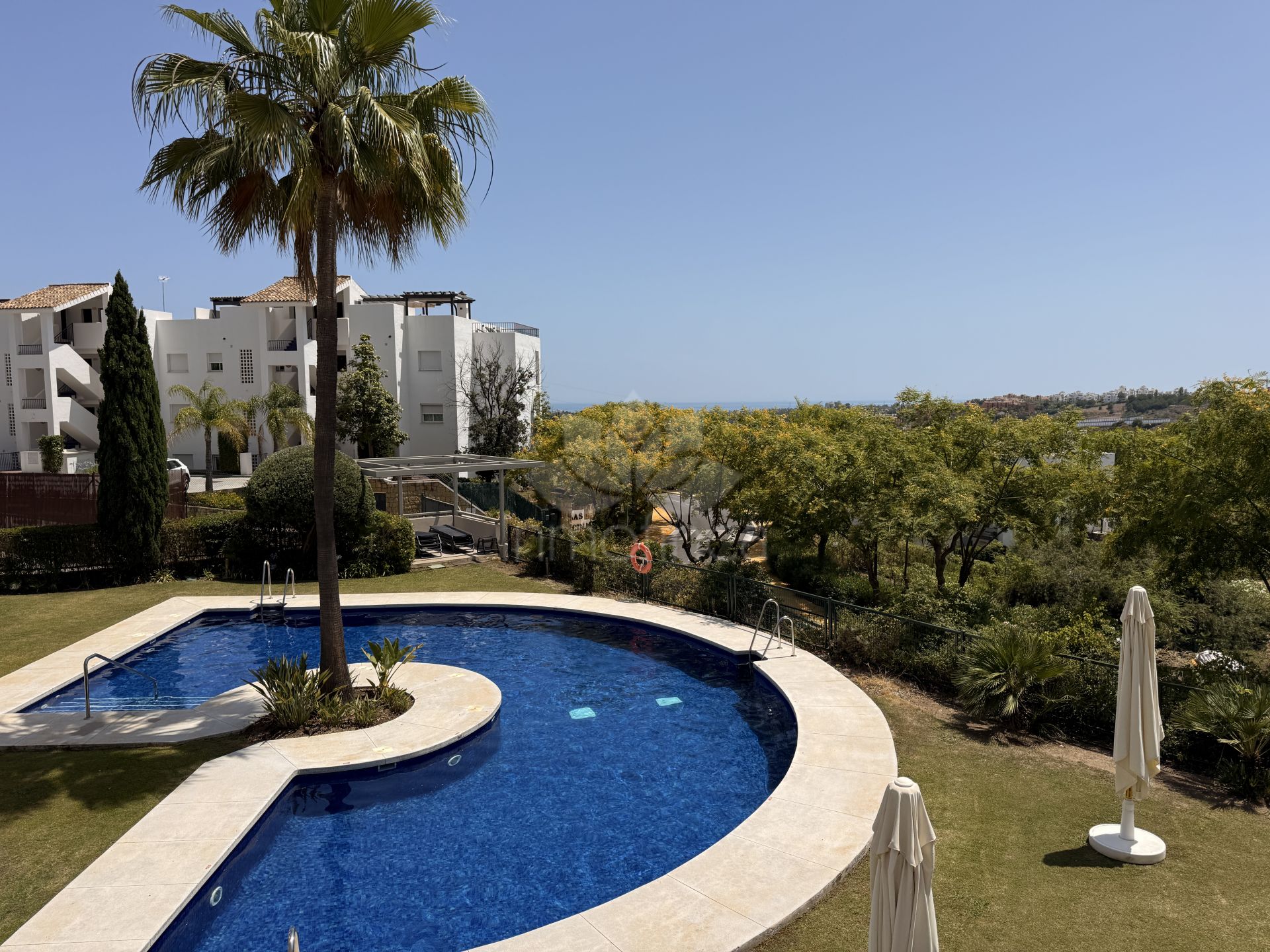 Apartment in Los Arrayanes Golf, Benahavis