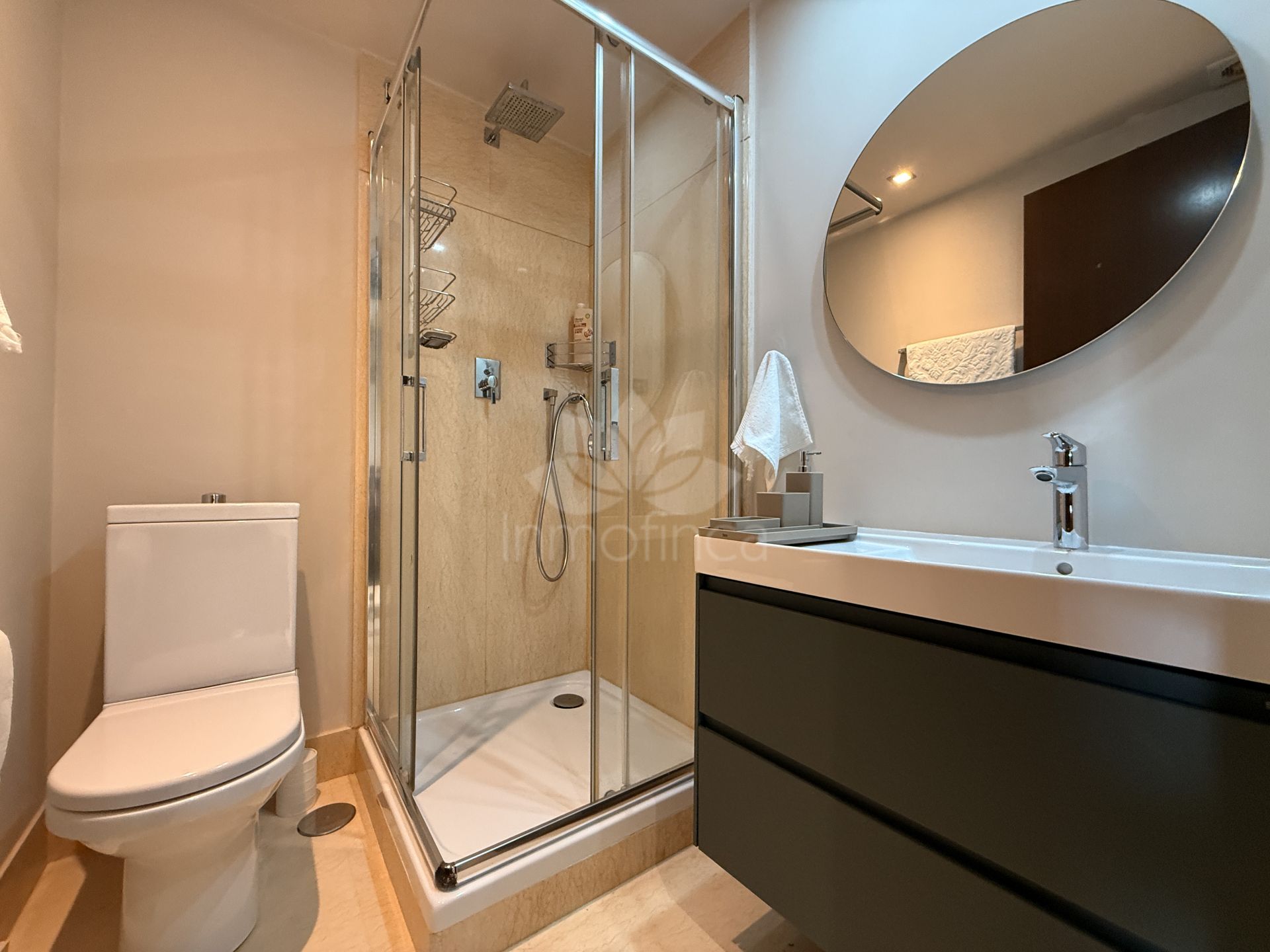 Apartment in Los Arrayanes Golf, Benahavis